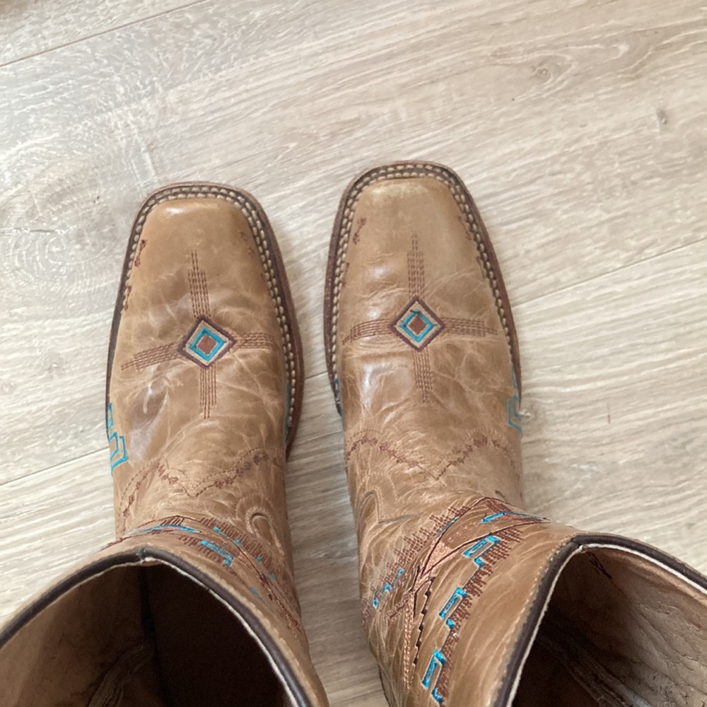 Circle G women’s leather embroidered cowgirl boots. Size 7 - Picture 4 of 7